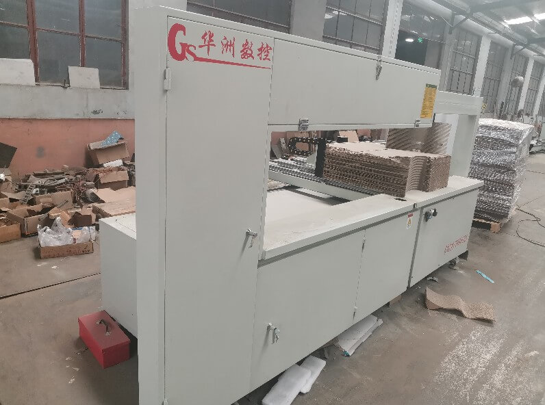 有哪些貓抓板生產機器，自動貓抓板切割設備