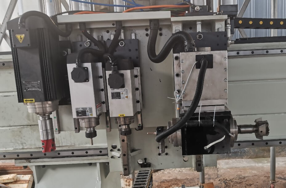 開全屋定制廠需要什么機器？數控開料機是不二選擇